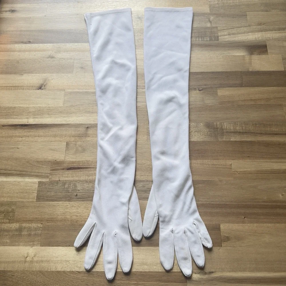 VTG 1960's WHITE Grandoe Opera-length Long‎ Gloves W/ Pearl Buttons 100% Nylon